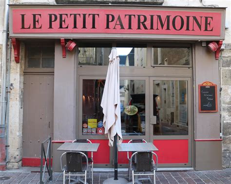 le petit patrimoine tours.